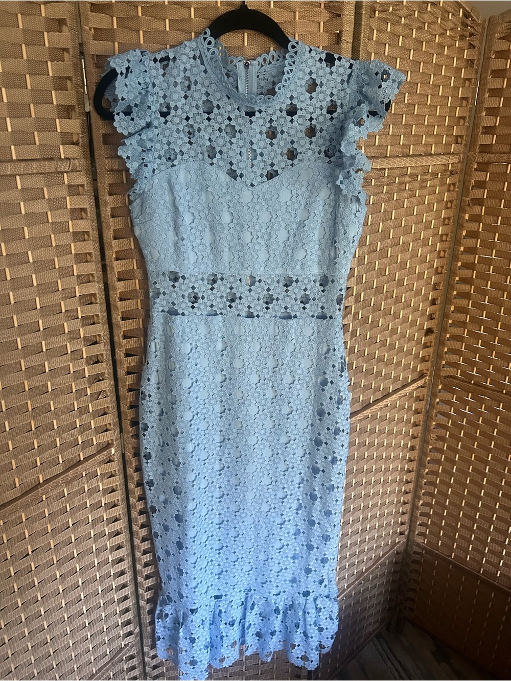 Women's Light Blue Lace Midi Dress